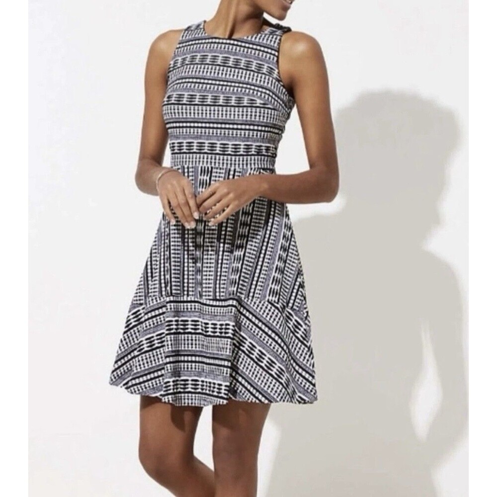 LOFT Women’s Size 10 Geo Textured Flare Mini Dress MSRP $79.50